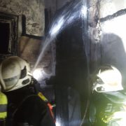 Frau verstirbt bei Wohnungsbrand