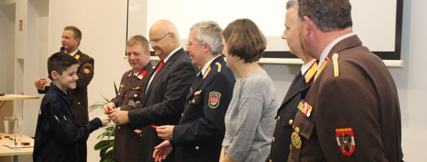 Großes Engagement der Mitglieder der Feuerwehrjugend und des Katastrophenhilfsdienstes Wien