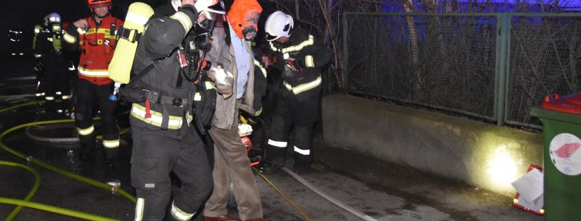 Ein Todesopfer und mehrere Verletzte nach Explosion