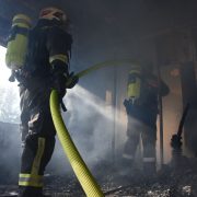 Wien-Simmering: Ostautobahnsperre nach Waggonbrand