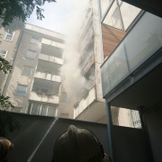 Vollbrand eines Zimmers in Wohnhaus in Wien-Landstraße