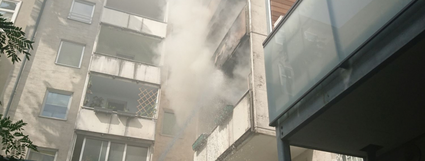 Vollbrand eines Zimmers in Wohnhaus in Wien-Landstraße