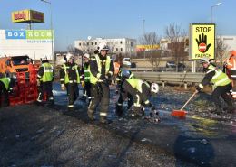 Autobahnausfahrt wegen Scherbenmeer gesperrt