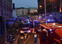 Brand in Hotel fordert fünf Verletzte