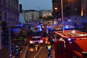 Brand in Hotel fordert fünf Verletzte