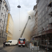 4 Verletzte bei Zimmerbrand in Wien-Favoriten