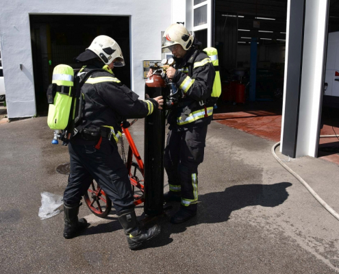 Großeinsatz der Berufsfeuerwehr Wien in Favoriten