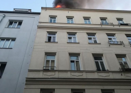 Wohnungsvollbrand in Wien-Josefstadt