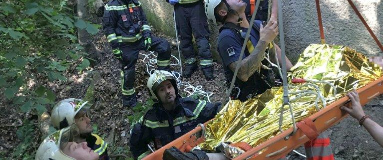 Berufsfeuerwehr Wien rückt zwei Mal zu Freizeitunfällen im Bereich der Höhenstraße aus